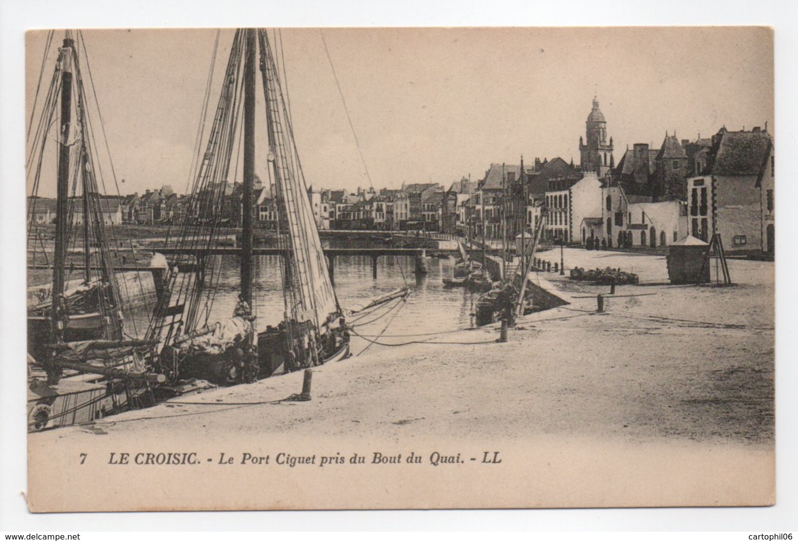 - CPA LE CROISIC (44) - Le Port Ciguet Pris Du Bout Du Quai - Editions Lévy N° 7 - - Le Croisic