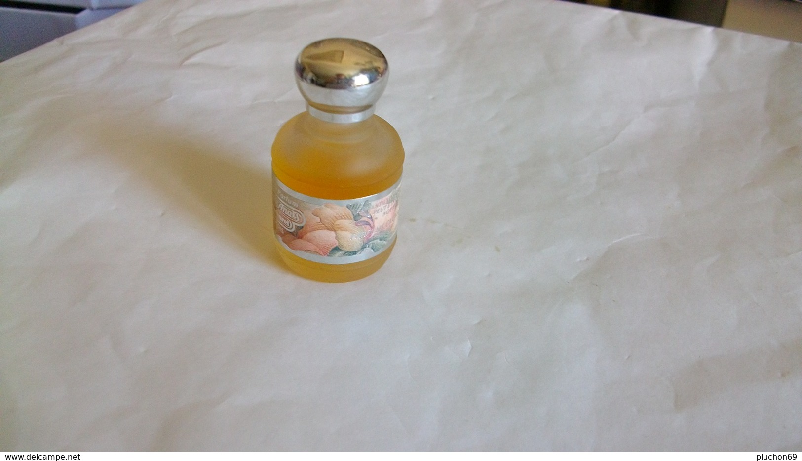 Miniature De Parfum Cacharel   " Anais  " Eau De Parfum - Miniatures Womens' Fragrances (without Box)