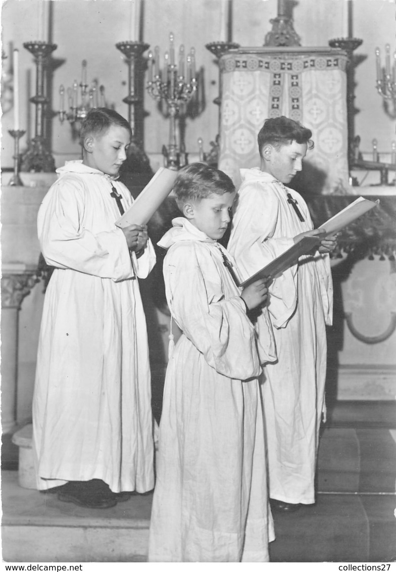 75020-PARIS- LES PETITS CHANTEURS A LA COLOMBE- FILIALE DE PETITS CHANTEURS A LA CROIX DE BOIS, 4 PL ST-BLAISE - Paris (20)