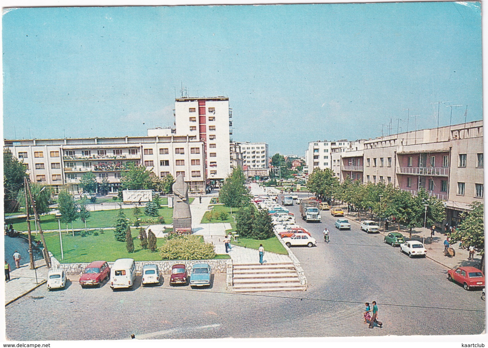 Kumanovo: ZASTAVA 600, 1100, WARTBURG 353 KOMBI, RENAULT 4, DACIA ESTAFETTE - (Macedonia, YU.) - Toerisme