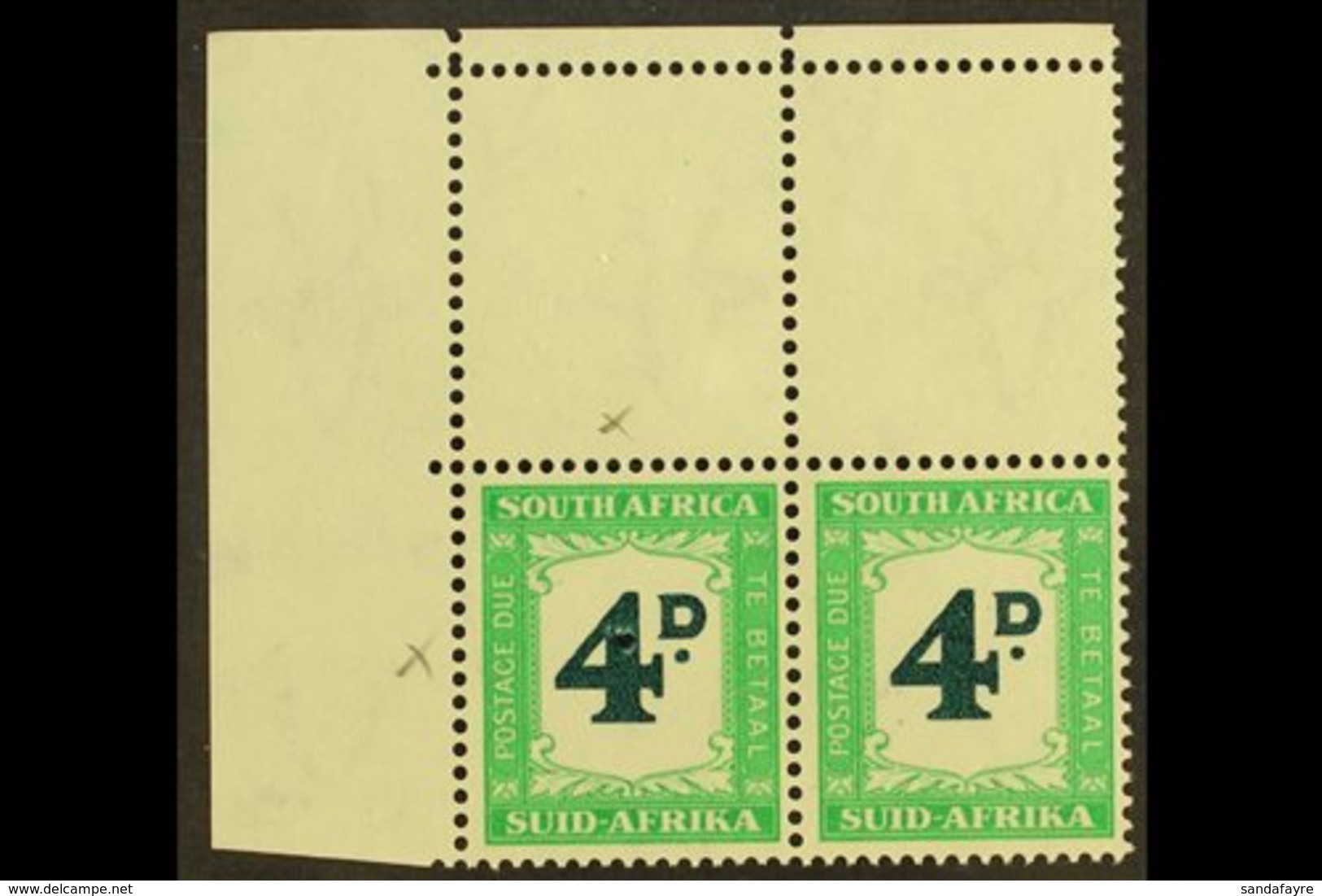 POSTAGE DUES 1950-8 4d Deep Myrtle-green & Emerald, CRUDE RETOUCH VARIETY In Corner Marginal Pair With Normal, SG D42a,  - Unclassified