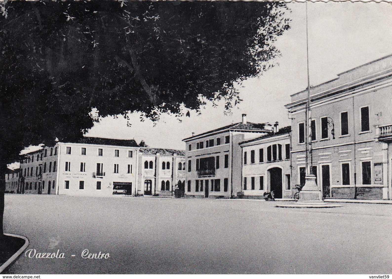 VAZZOLA-TREVISO-CENTRO-CARTOLINA VERA FOTOGRAFIA  VIAGGIATA IL 21-3-1955 - Treviso