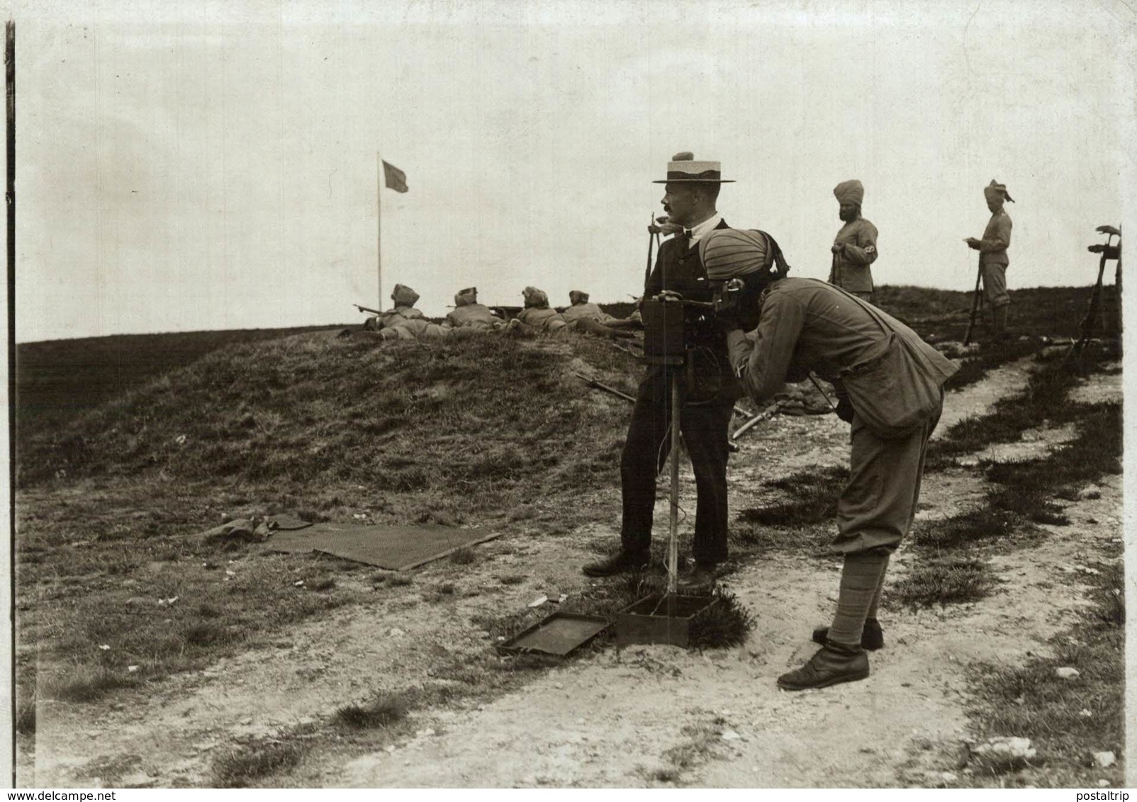 INDE INDIA LES SIREURS LIKH A BISLY , +- 17* 12CM Fonds Victor FORBIN (1864-1947) - Guerra, Militares