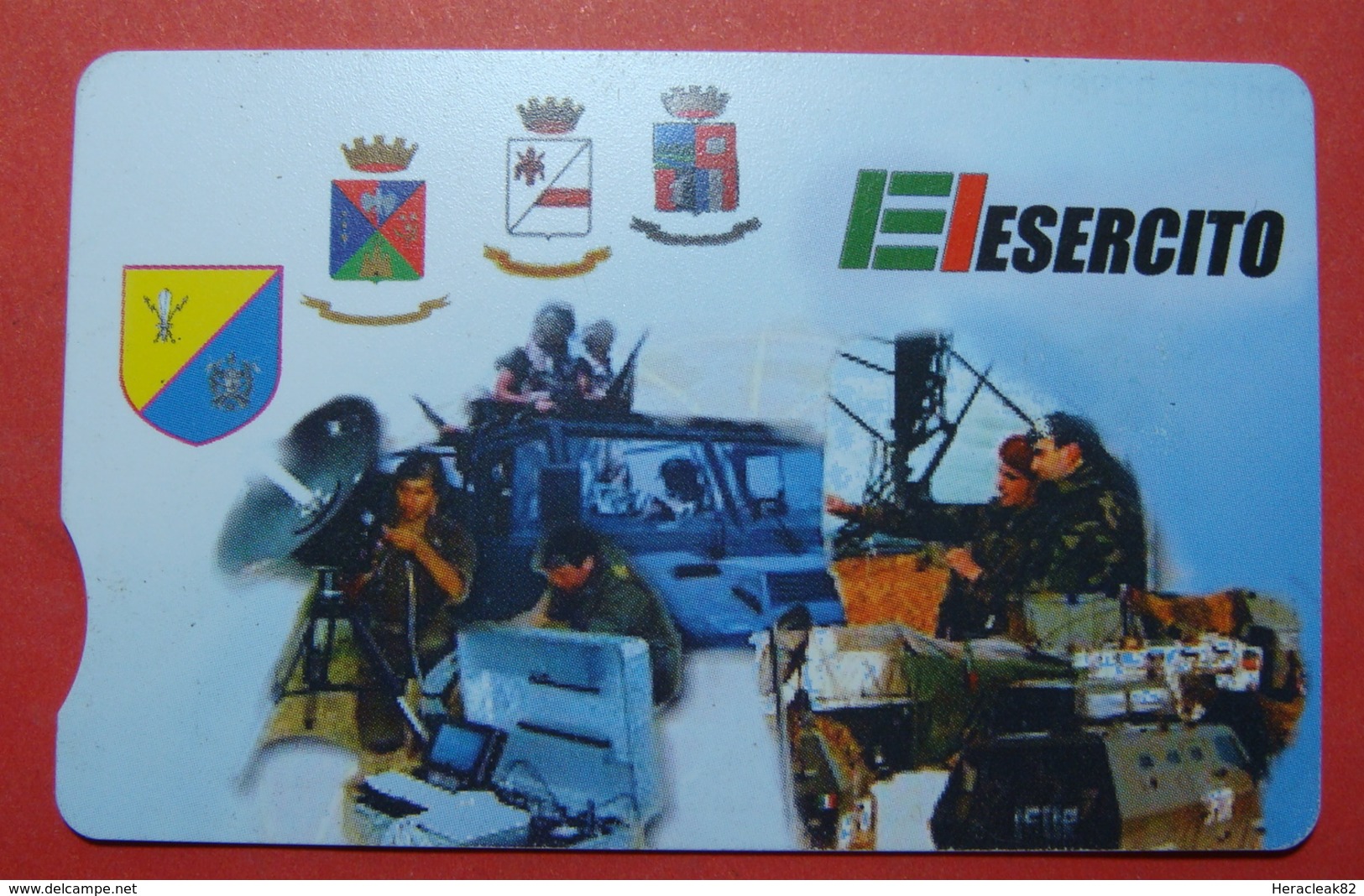 Serie 00103-27, Italian Army In Kosovo Chip Phone CARD 10 Euro Used Operator TELECOM ITALIA *Tank, Soldiers, Satellite* - Kosovo