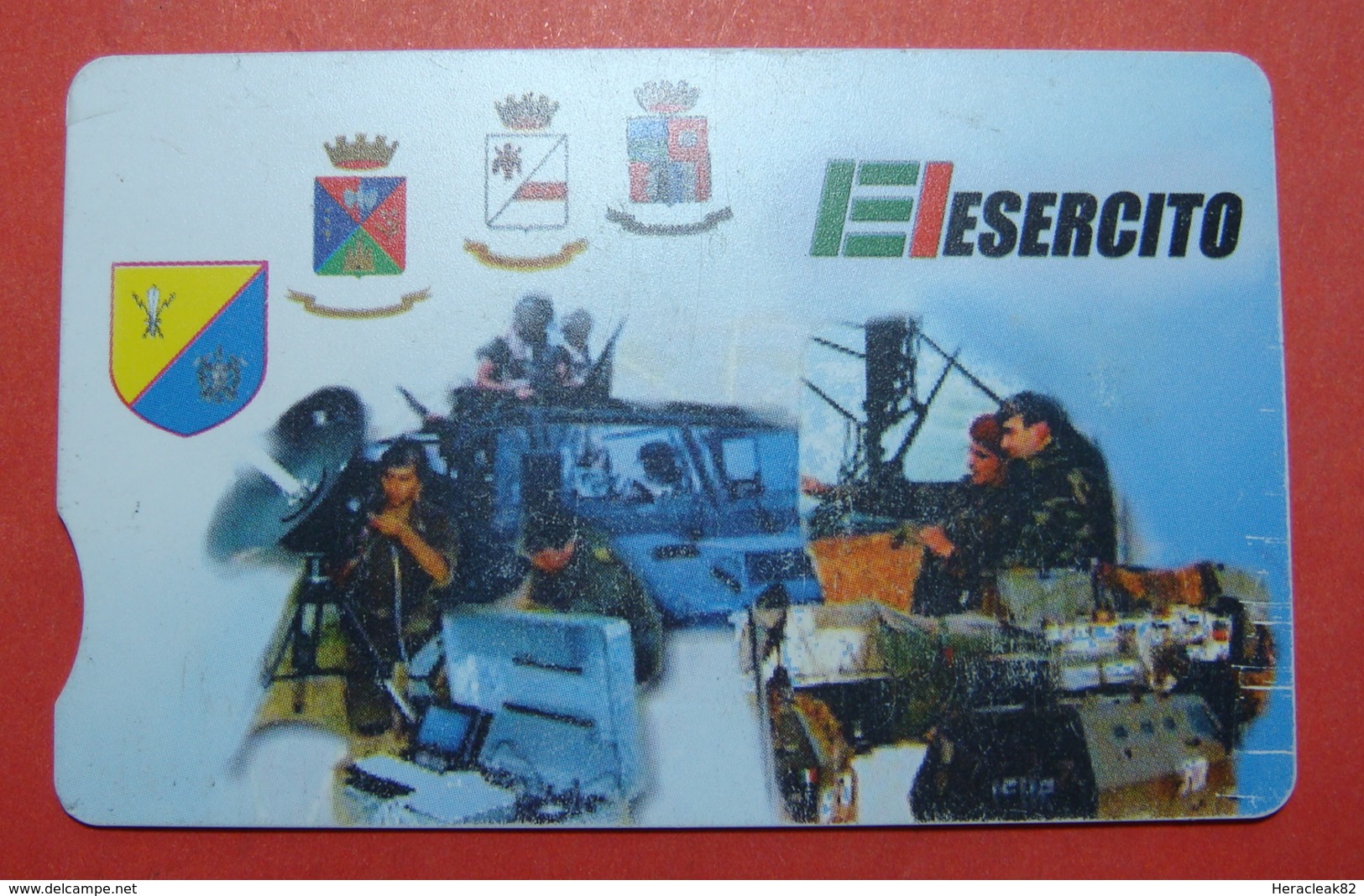 Serie 00102-55, Italian Army In Kosovo Chip Phone CARD 10 Euro Used Operator TELECOM ITALIA *Tank, Soldiers, Satellite* - Kosovo