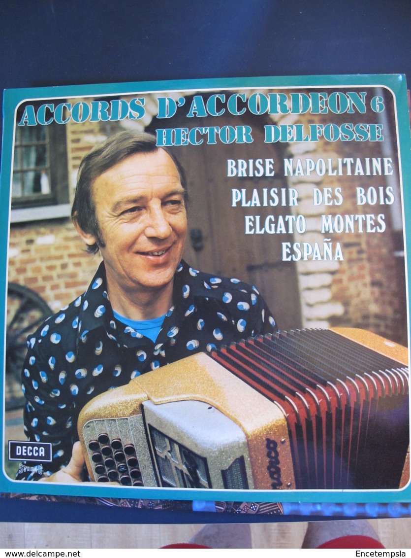 Lot De 5 Disques 33tours 30cm D'accodeon:Hector  Delfosse30-Hector Delfosse6-accordéon Parade 6(2x)-Oscar De L'accordeon - Autres - Musique Française