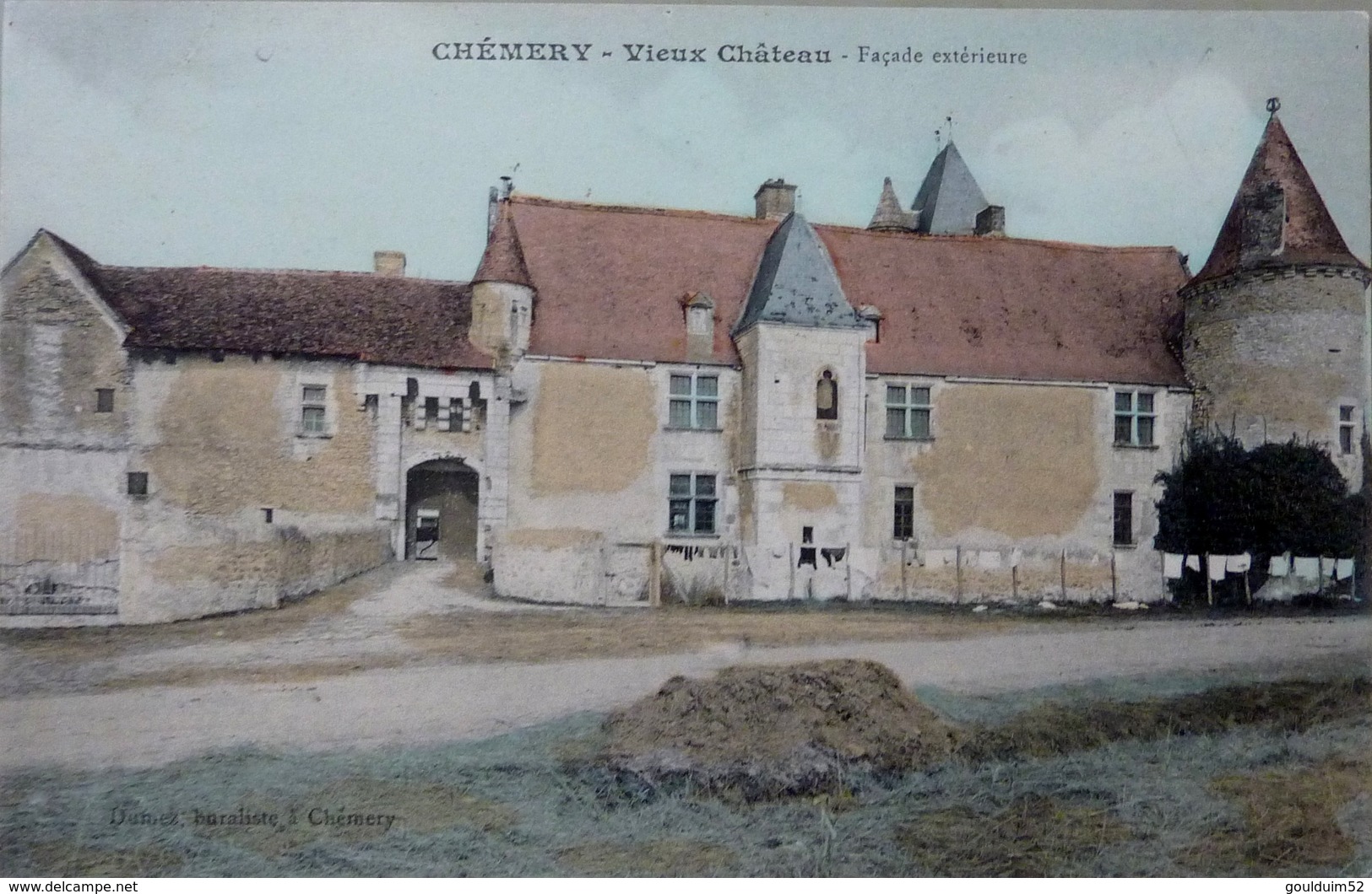 Chémery : Vieux Chateau, Façade Extérieure - Autres & Non Classés