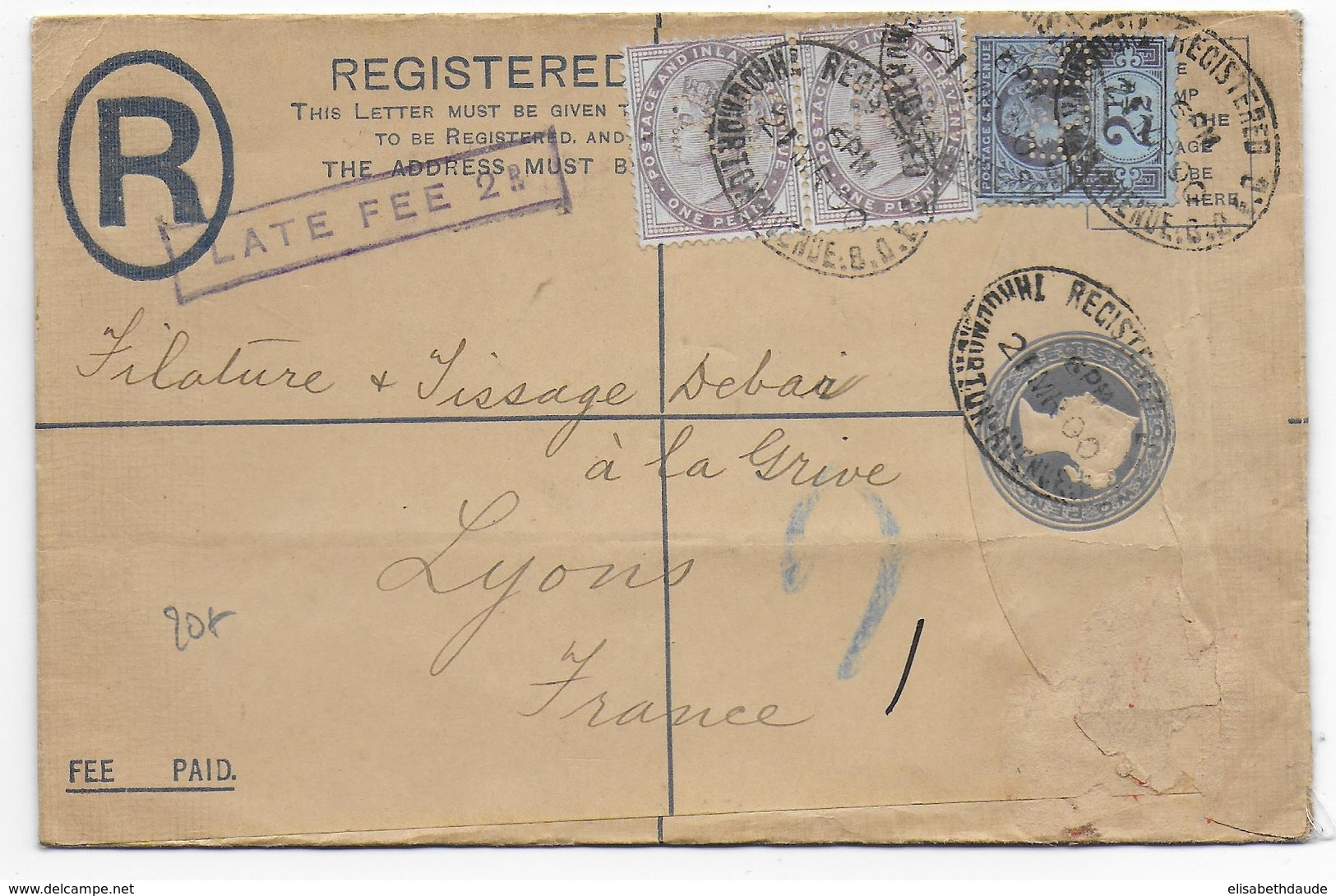 1900 - GB - ENVELOPPE ENTIER RECOMMANDEE Avec PERFORES (PERFIN) "RB" + MARQUE "LATE FEE 2d" => LYON - Covers & Documents