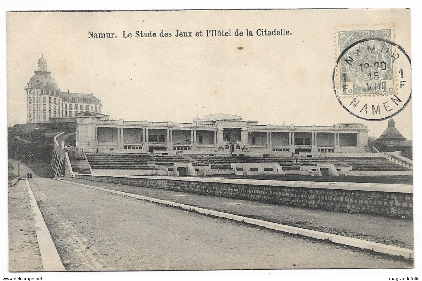 CPA PK  NAMUR  LE STADE DES JEUX ET L'HOTEL DE LA CITADELLE - Sonstige & Ohne Zuordnung