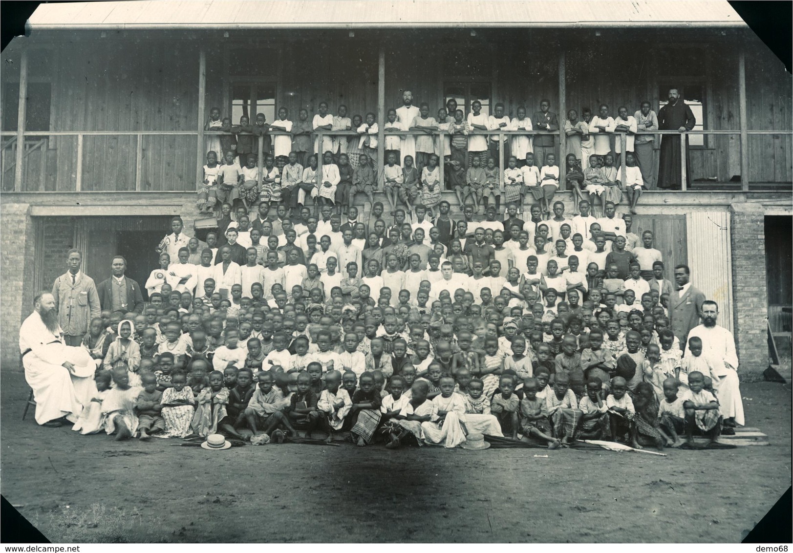 MISSION  Oeuvre Missionnaire Du Rév Père ROHMER. Photo Ancienne Vers 1900-1910 (20x13,5) Groupe D'enfants Voir Com. - Africa