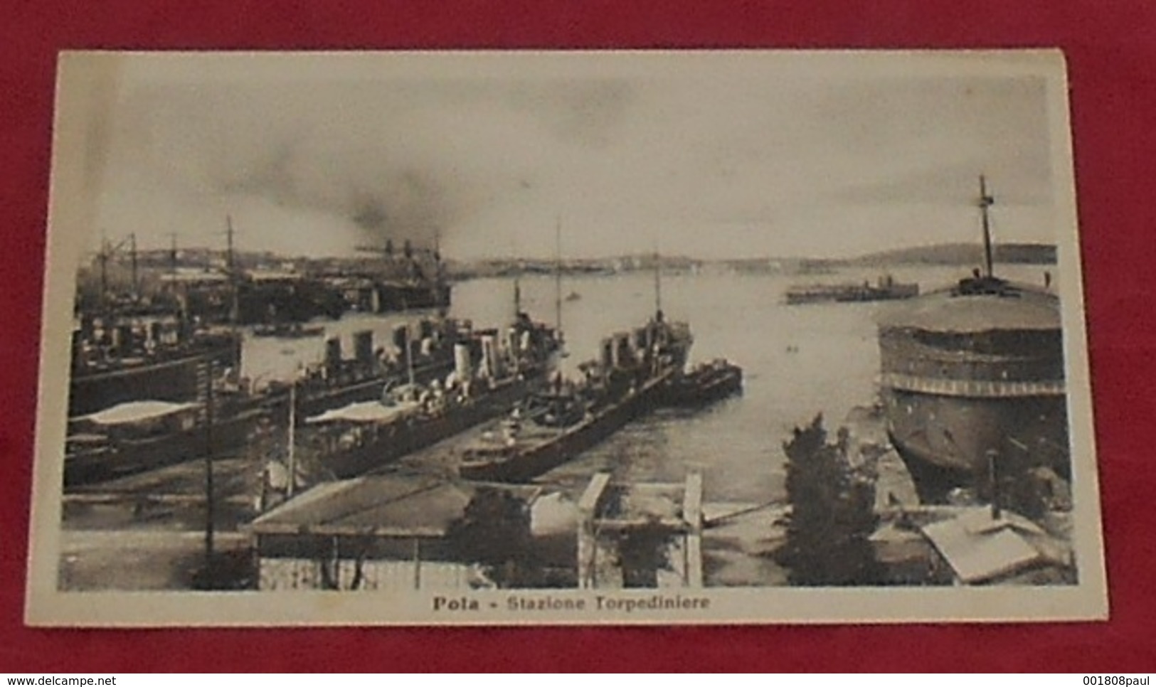 Pola - ( Pula - Croatie ) - Stazione Torpediniere ::::: Bateaux De Guerre  ---------- 501 - Guerre