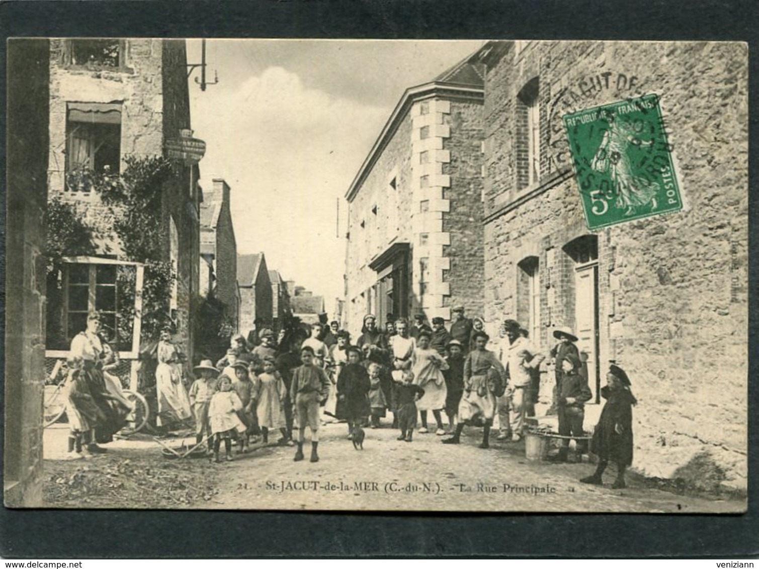 CPA - ST JACUT DE LA MER - La Rue Principale, Très Animé - Saint-Jacut-de-la-Mer