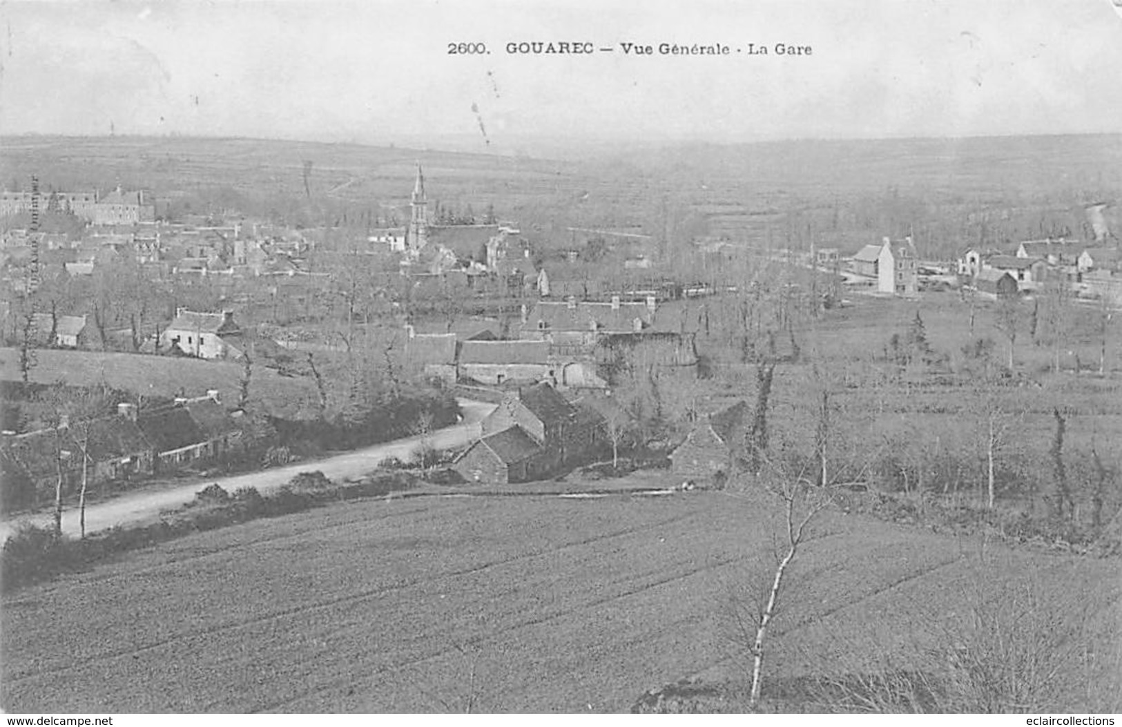 Gouarec        22      Vue Générale. La Gare        (voir Scan) - Gouarec