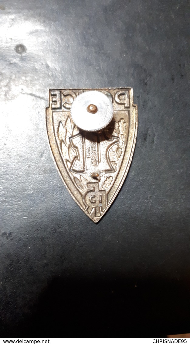 ANCIEN INSIGNE DE LA POLICE - Police