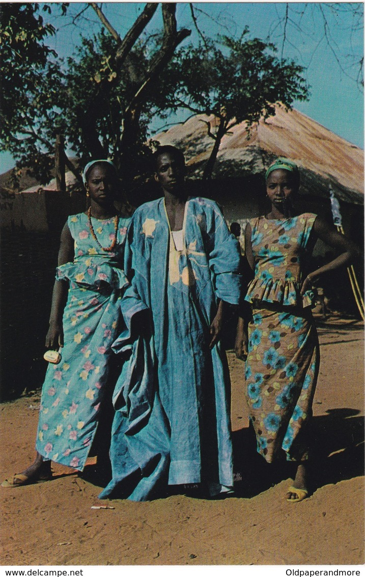 POSTCARD PORTUGAL - PORTUGUESE GUINEA - GUINÉ - MANDINGAS  - ETHNIC - Guinea Bissau