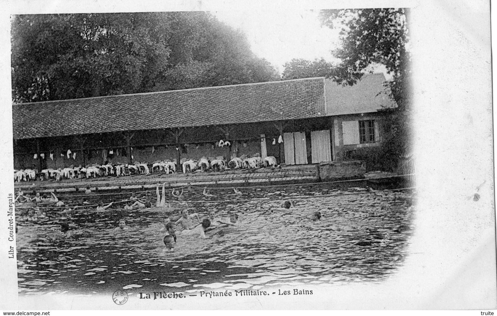 LA FLECHE PRYTANEE MILITAIRE LES BAINS - La Fleche