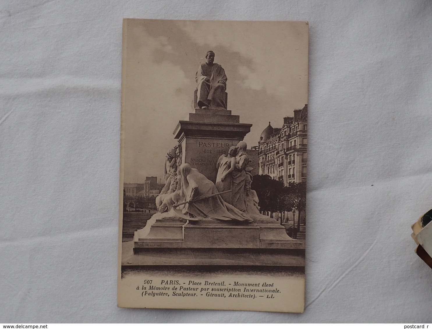 France Place Breteuil   MONUMENT A PASTEUR  A 198 - Autres Monuments, édifices