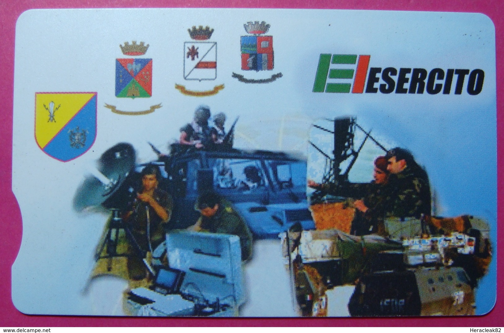 Serie 00102-48, Italian Army In Kosovo Chip Phone CARD 10 Euro Used Operator TELECOM ITALIA *Tank, Soldiers, Satellite* - Kosovo