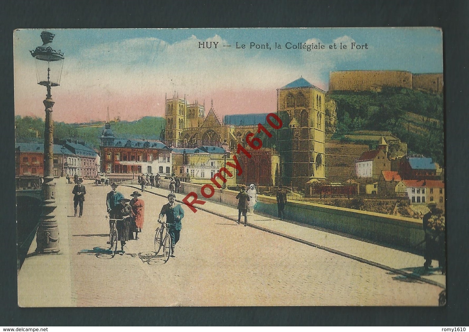 Huy - Le Pont, La Collégiale Et Le Fort. Hôtel De Suède. Carte Animée, Colorisée. Vélos,... - Huy