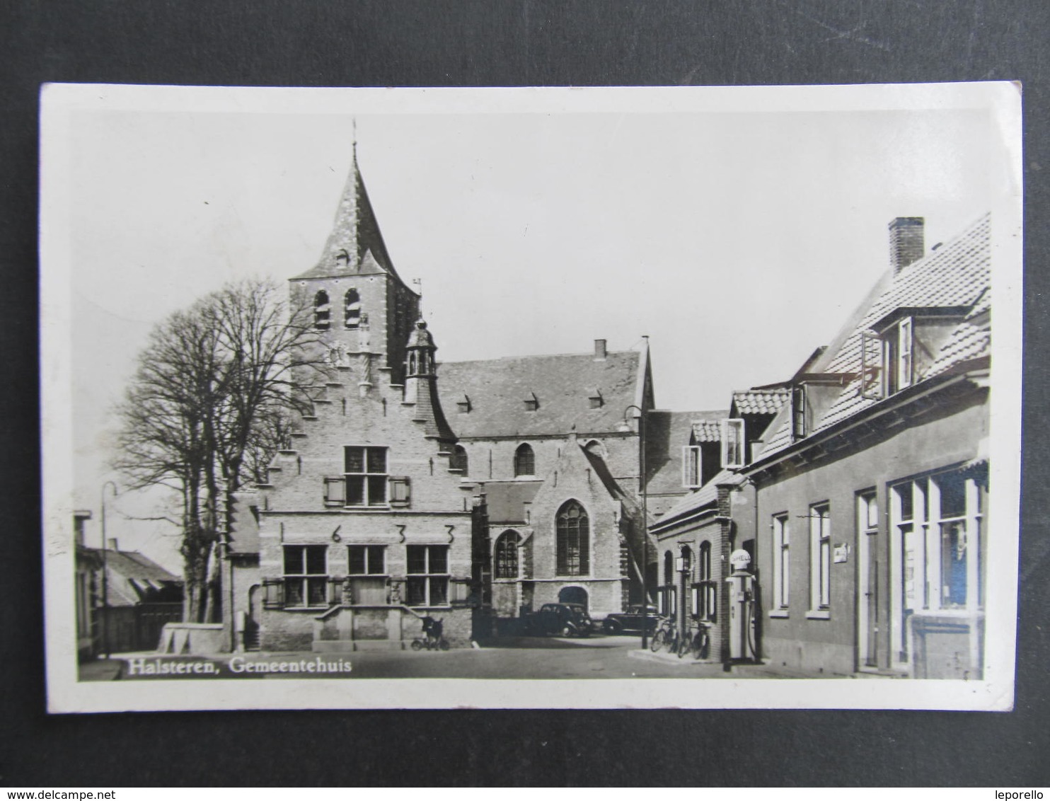 AK HALSTEREN Bergen Op Zoom Tankstelle 1957 /// D*39325 - Bergen Op Zoom