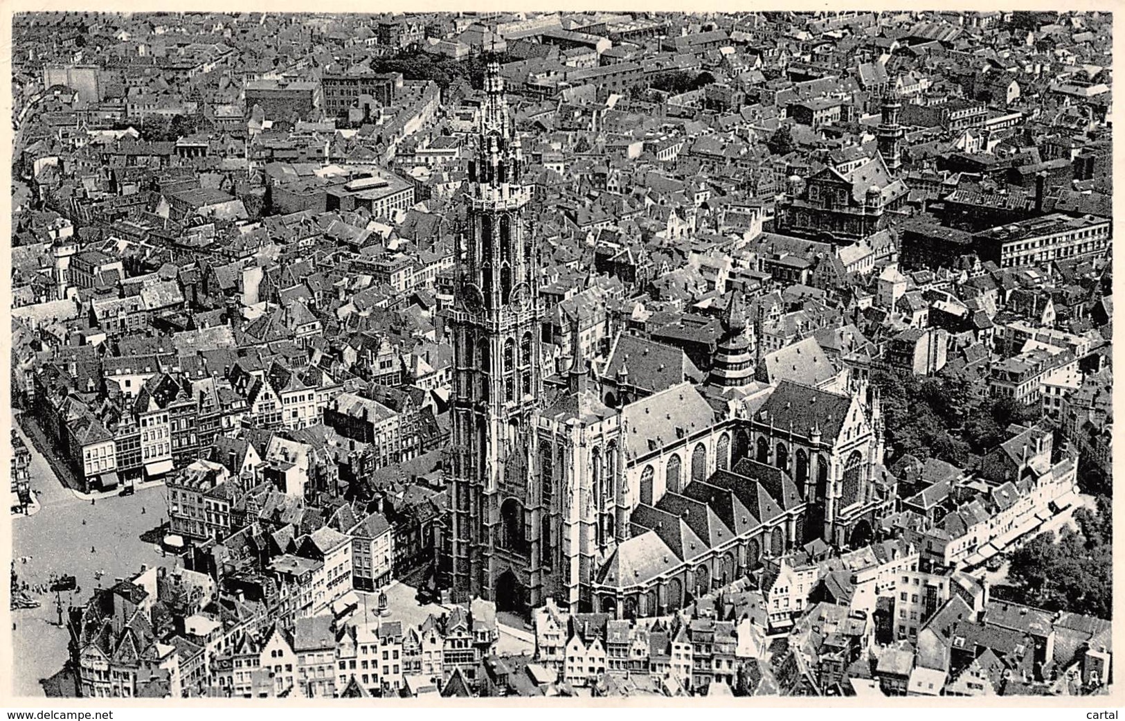 ANTWERPEN - De Hoofdkerk (Luchtopname) - Antwerpen