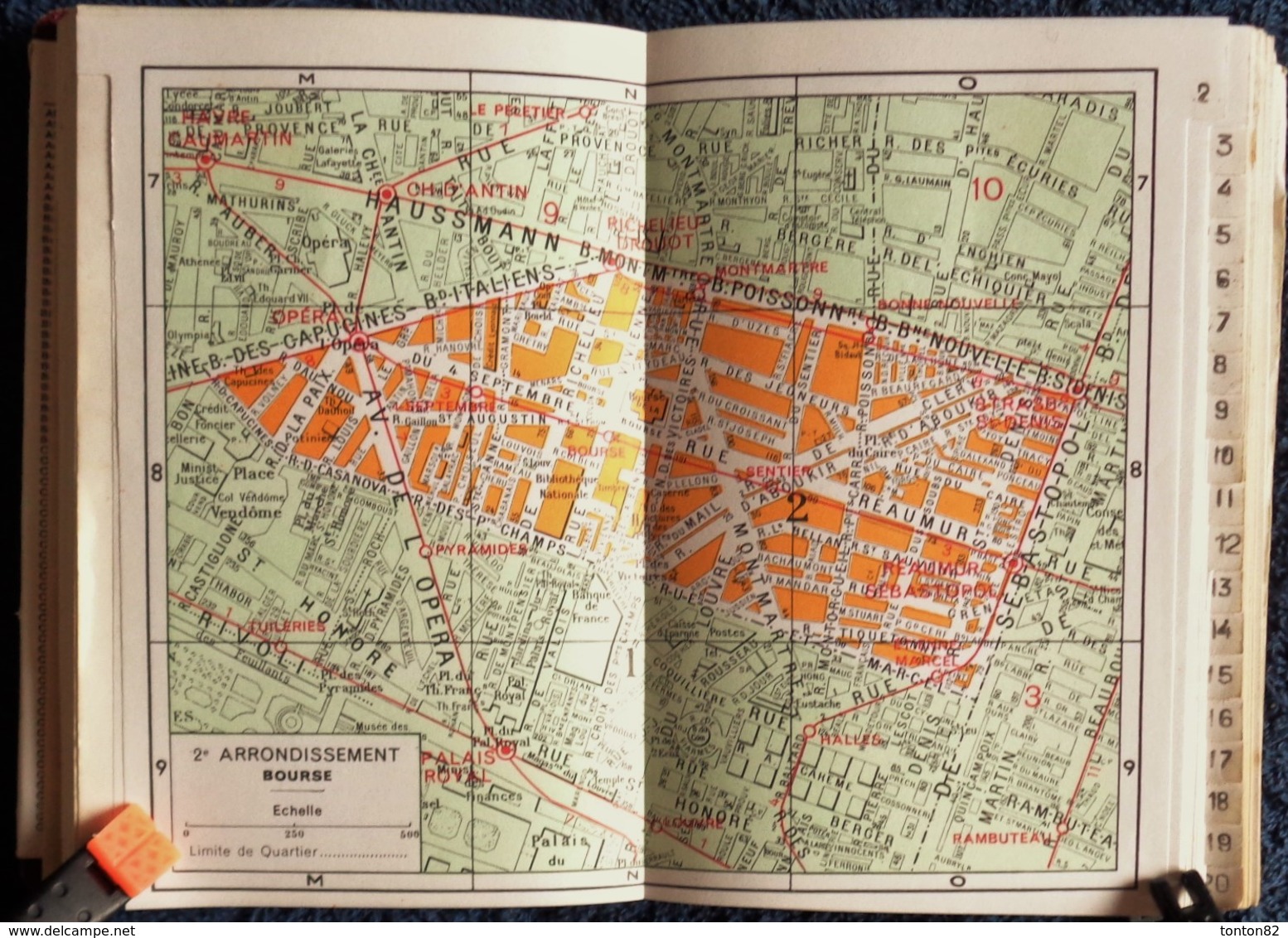 Plans de PARIS par Arrondissement - Nomenclature  des Rues avec Station du Métro la + proche - A. Leconte éditeur - 1956