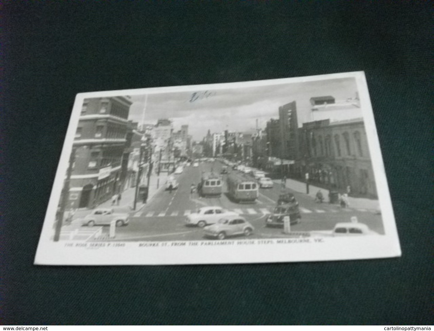 AUSTRALIA VIC.  MELBOURNE BOURKE ST. FROM THE PARLIAMENT HOUSE STEPS AUTO CAR TRAM - Melbourne