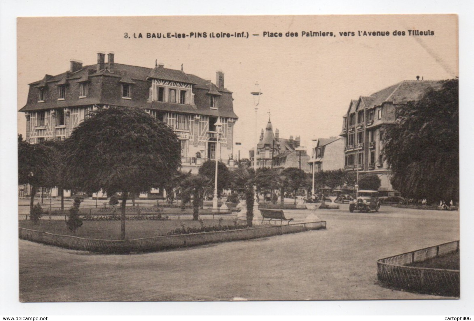- CPA LA BAULE-LES-PINS (44) - Place Des Palmiers, Vers L'Avenue Des Tilleuls - Edition Chapeau N° 3 - - La Baule-Escoublac