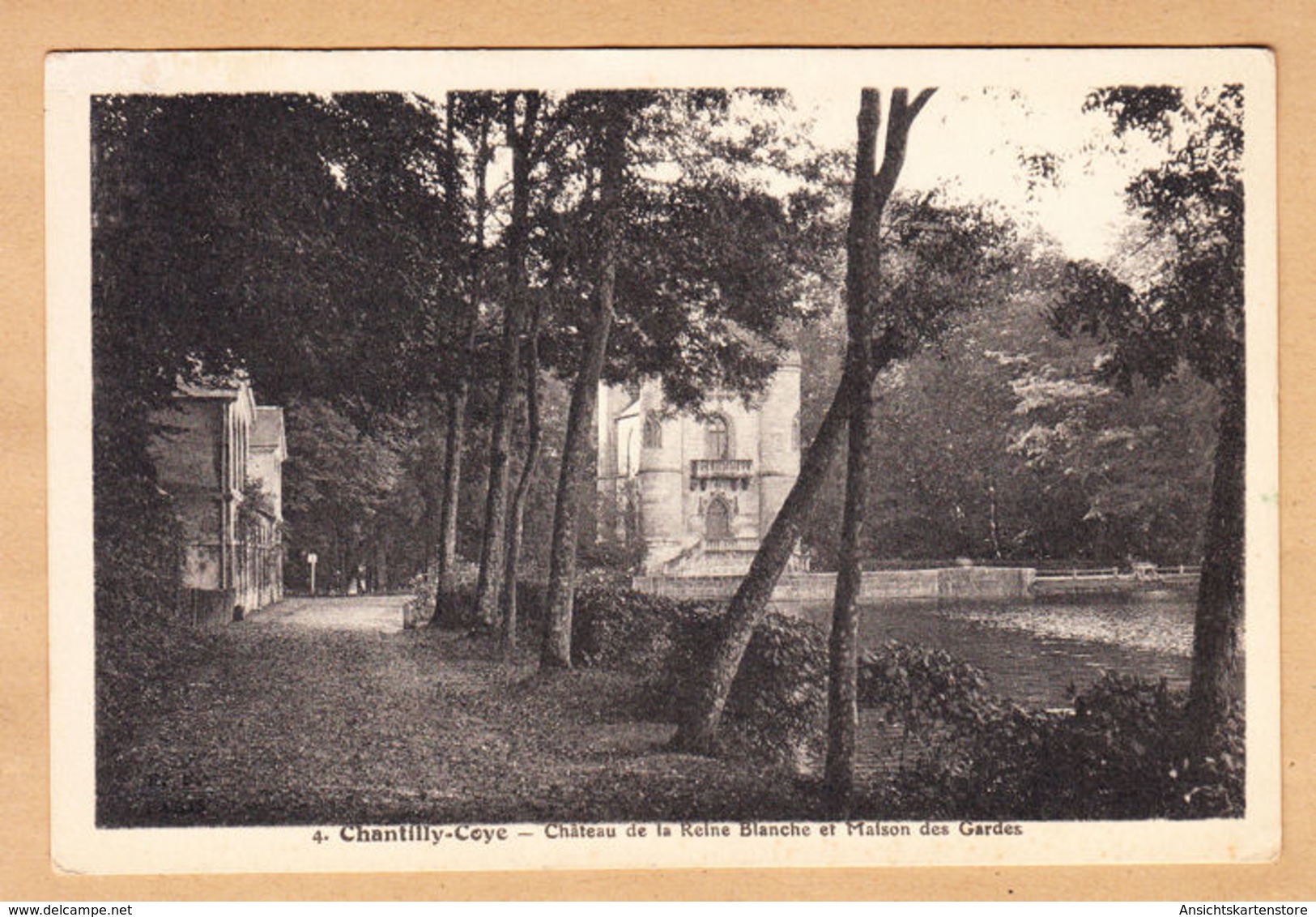 CPA Chantilly- Coye, Chateau De La Reine Blanche Et Maison Des Gardes, Ungel. - Chantilly