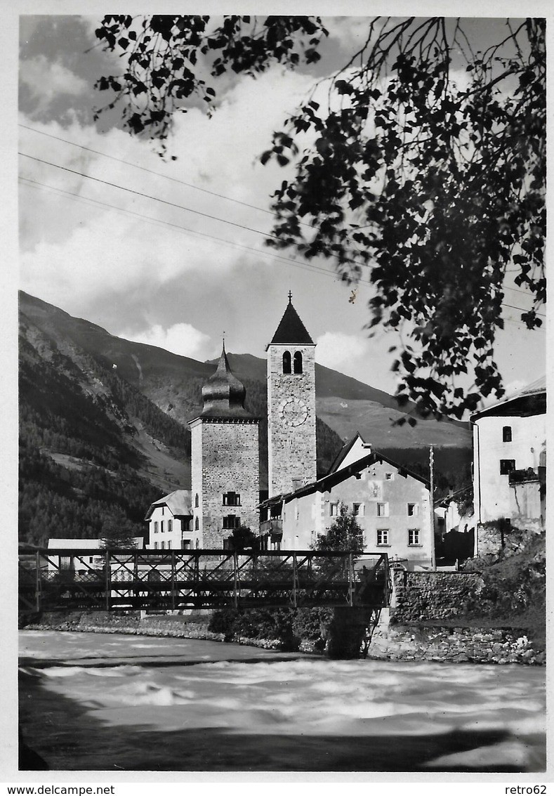 SUSCH → Dorfpartie Bei Der Kirche Mit Brücke über Den Inn, Fotokarte Ca.1950 - Susch