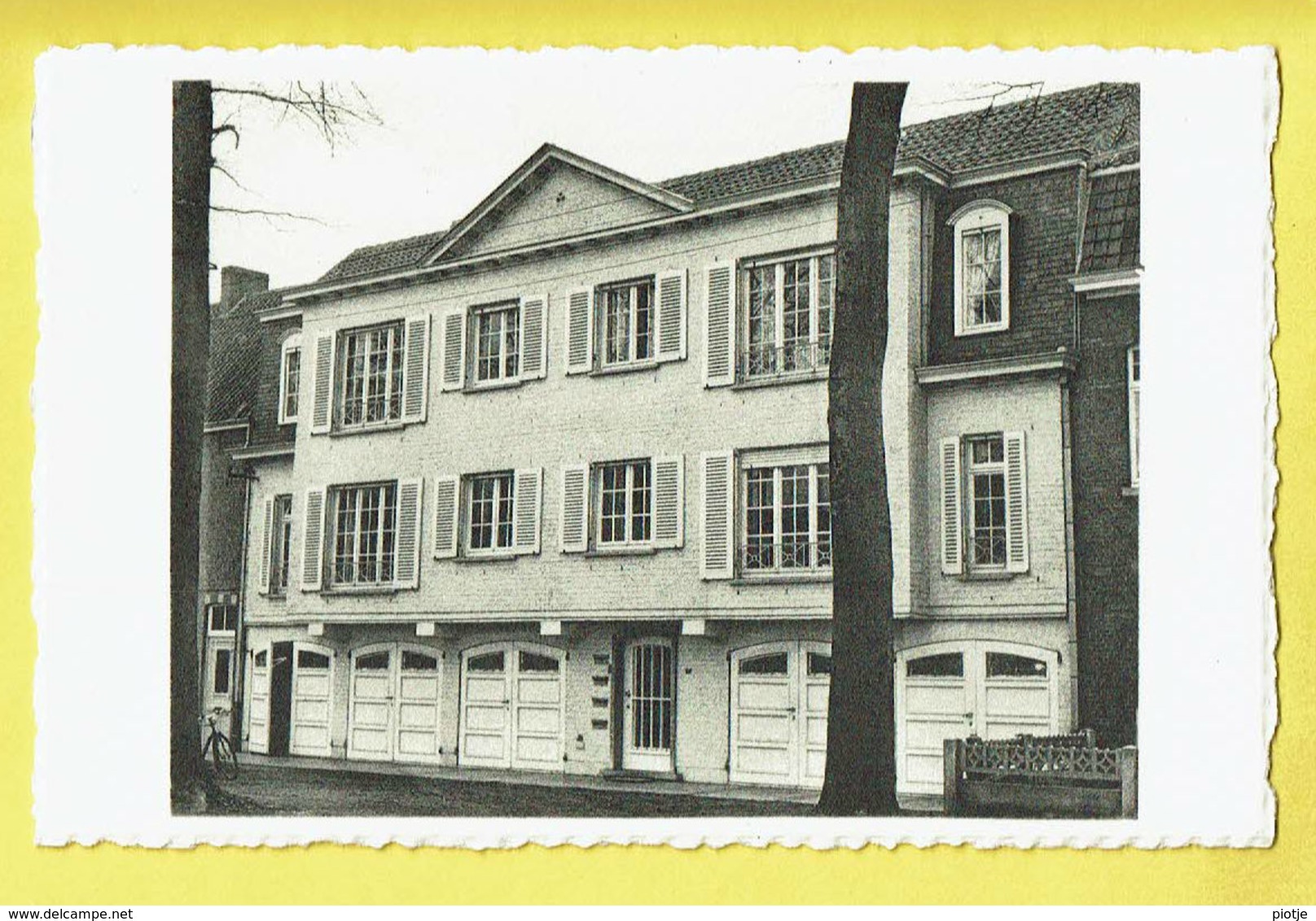 * Sint Michiels (Brugge - Bruges) * (Nels, Foto G. De Baere) Café Beter Hier Dan Verder, Baron Ruzettelaan 201 Heijneman - Brugge