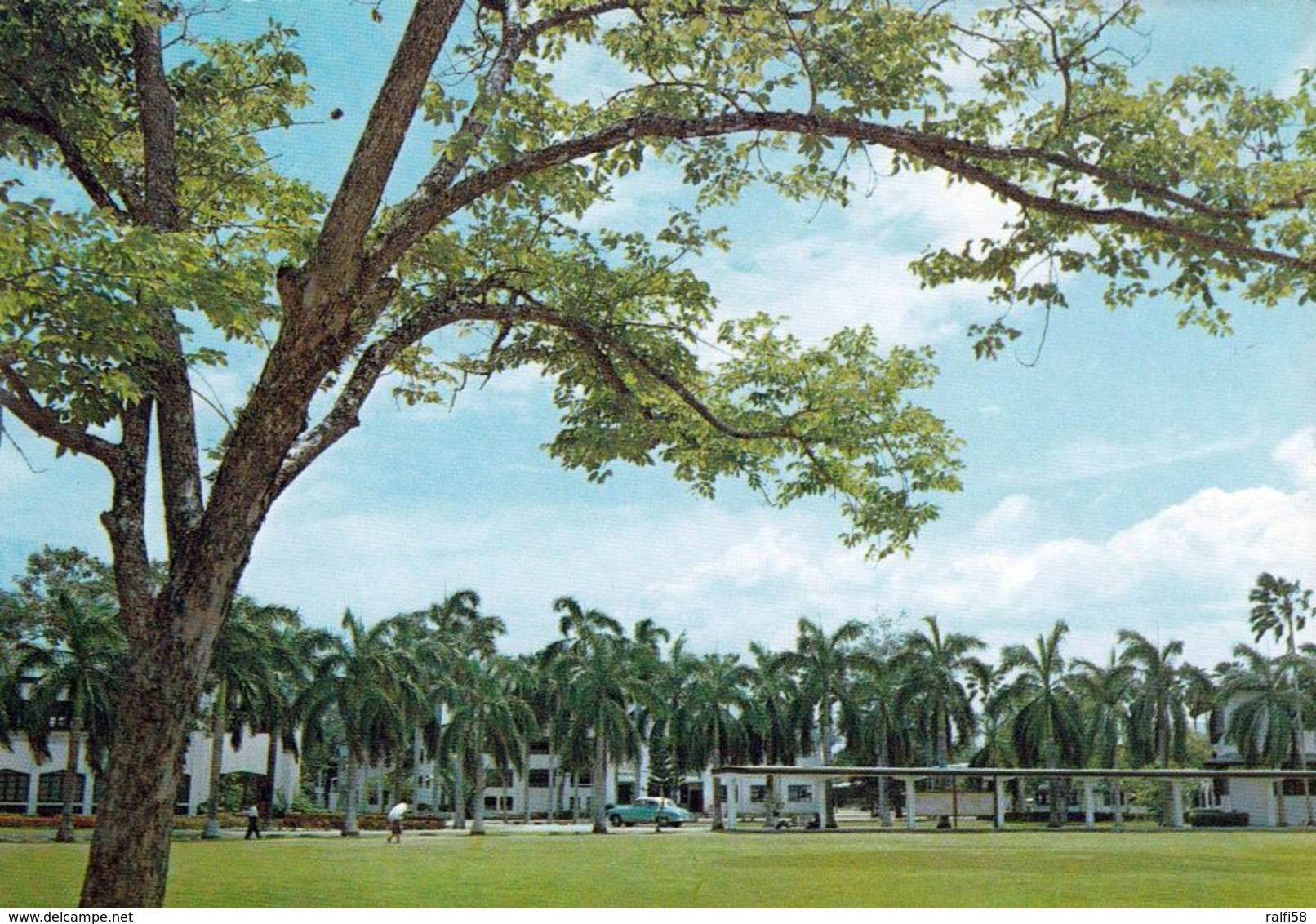 1 AK Philippinen * The Campus Of The Central Philippine University In Jaro - Ein Stadtbezirke Von Iloilo City - Philippinen