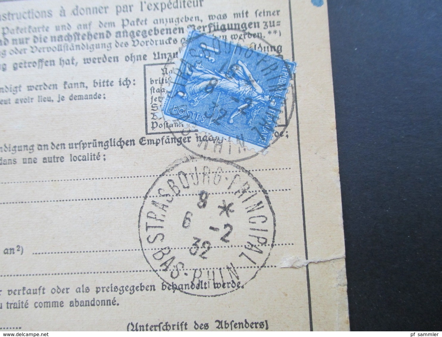 Deutsches Reich Auslandspaketkarte 1932 Aue (Sachsen) roter Gebühr bezahlt Stempel über Appenweiler nach Strassburg Els