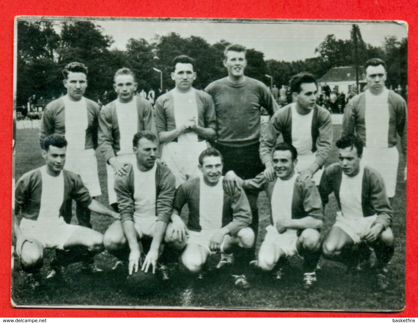 Tubantia F.C. (Borgerhout?) - 1957-1958 - Afd. III Division - Fotochromo 7 X 5 Cm - Other & Unclassified