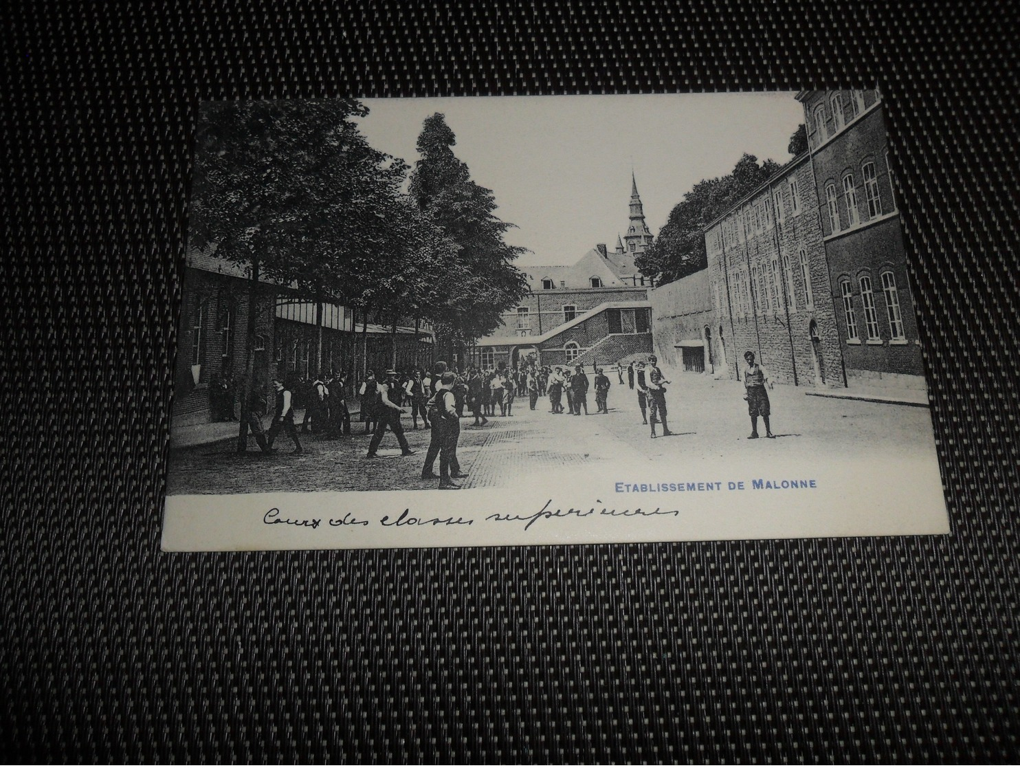 Beau lot de 20 cartes postales de Belgique       Mooi lot van 20 postkaarten van België   - 20 scans