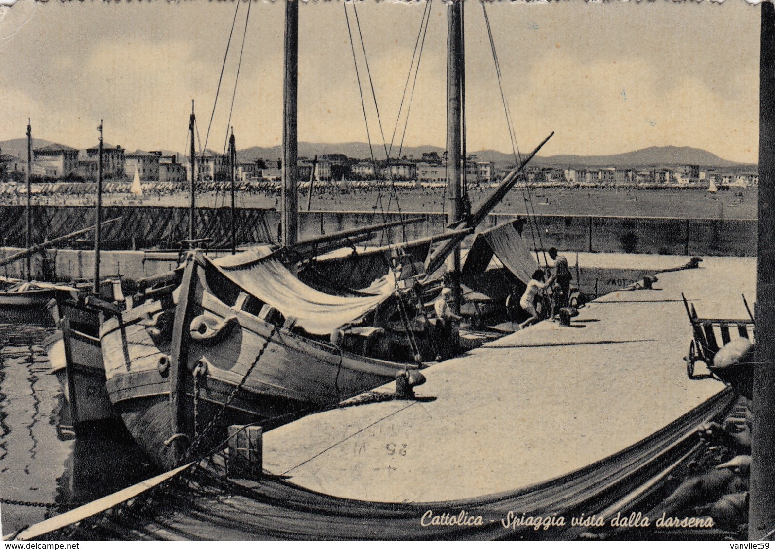 CATTOLICA-RIMIN-SPIAGGIA VISTA DALLA DARSENA-SPIAGGIA- CARTOLINA VERA FOTOGRAFIA-VIAGGIATA IL 25-6-1953 - Rimini