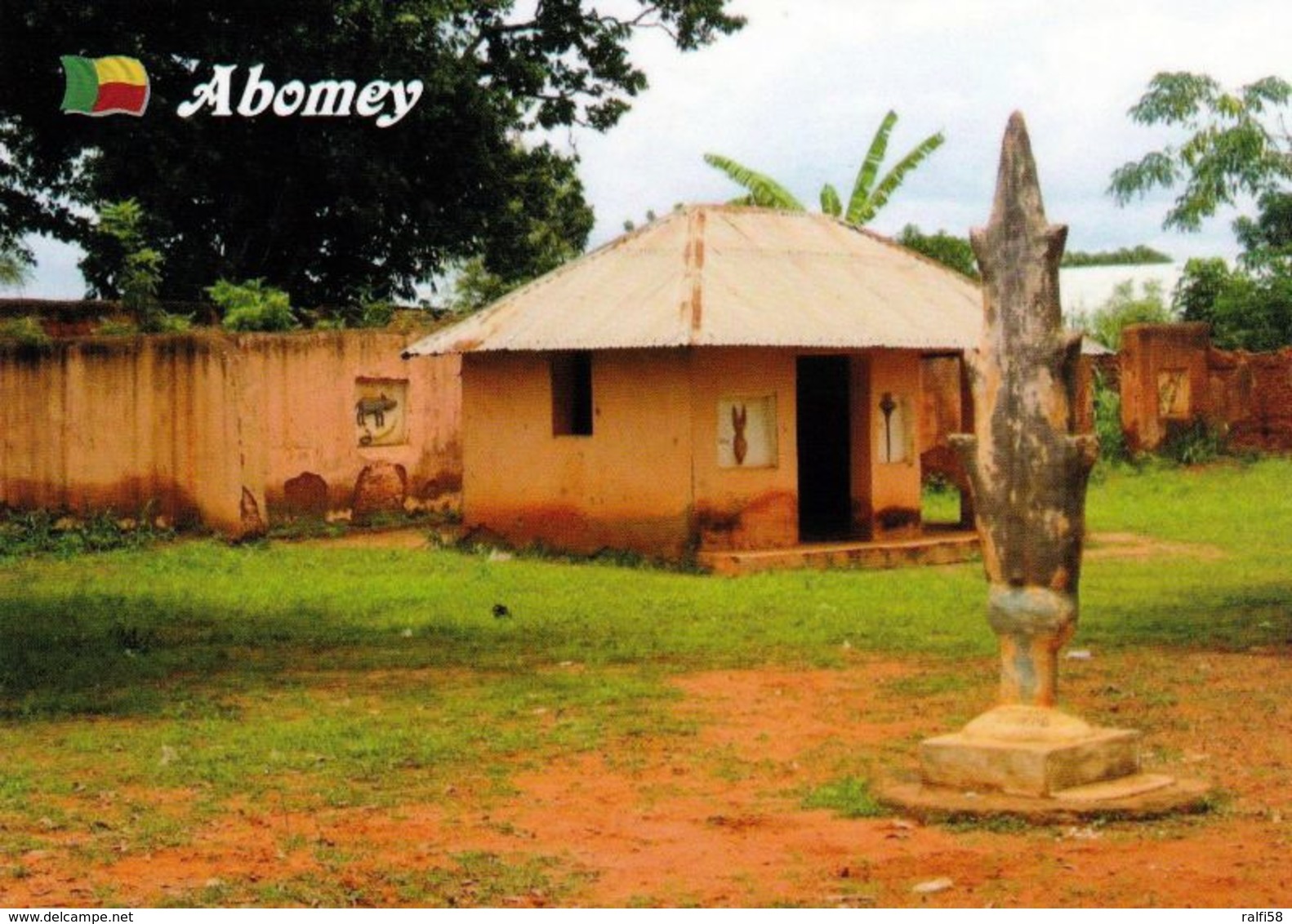 1 AK Benin * Einer Der Königspaläste Von Abomey - Royal Palaces Of Abomey - Seit 1985 UNESCO Weltkulturerbe * - Benin