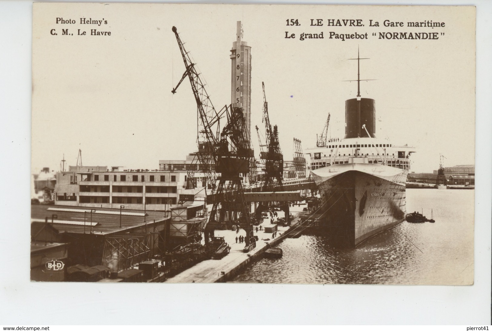 BATEAUX - PAQUEBOTS - LE HAVRE - Le Grand Paquebot " NORMANDIE " - Passagiersschepen