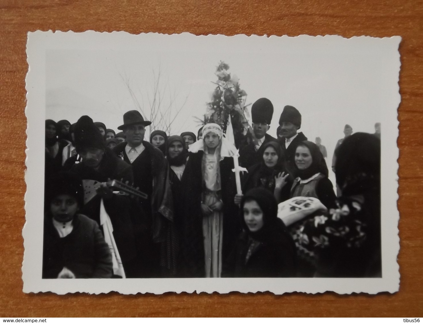 WW2 GUERRE 39 45 CIOCANESTI SUCEAVA BUCOVINE SOLDATS ALLEMANDS ASSISTANT A UN MARIAGE MUSICIENS ROMS TZIGANE - Roumanie