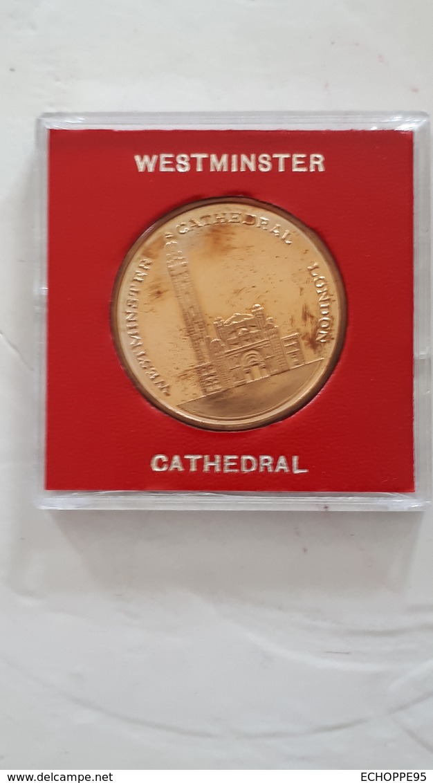 RARE MÉDAILLE DE LA VISITE DU PAPE A LONDRES:(WESTMINSTER CATHÉDRAL) - Adel