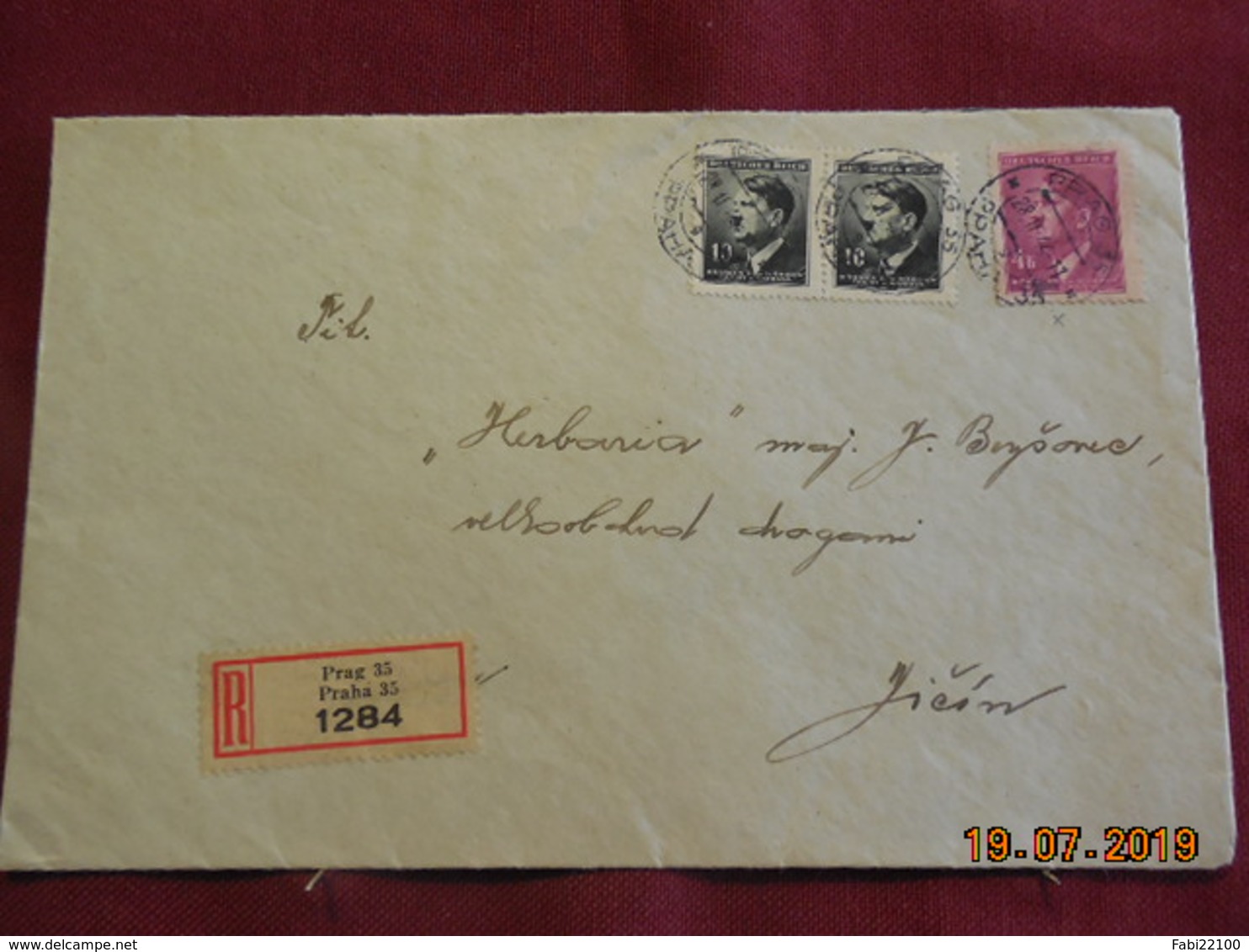 Lettre De 1944 En Recommandé Au Depart De Prague - Lettres & Documents