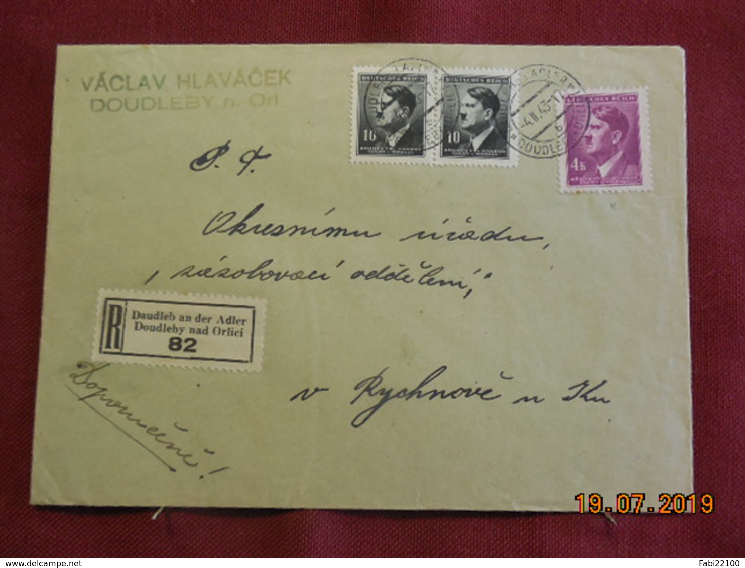Lettre De 1943 En Recommandé Au Depart De Doudleby Nad Orlici - Lettres & Documents