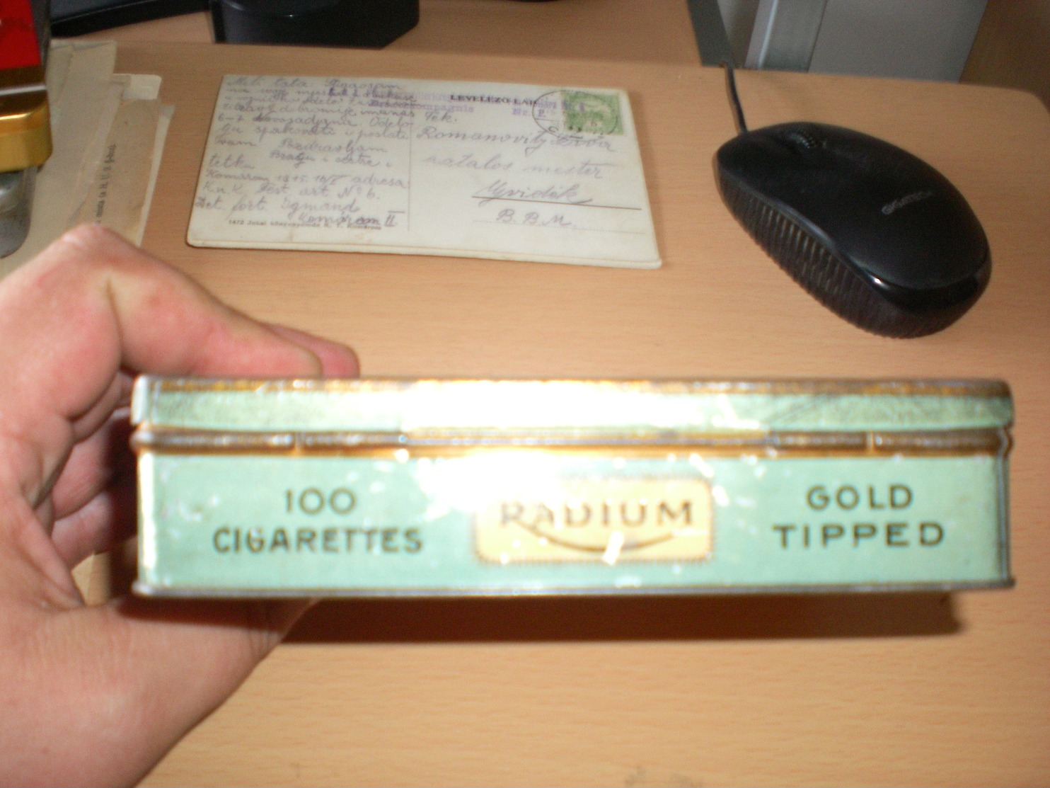 Old Tin Box A B C A Batschari Cigarettes Radium Baden Baden 100 Cigarettes Gold Tipped - Boites à Tabac Vides