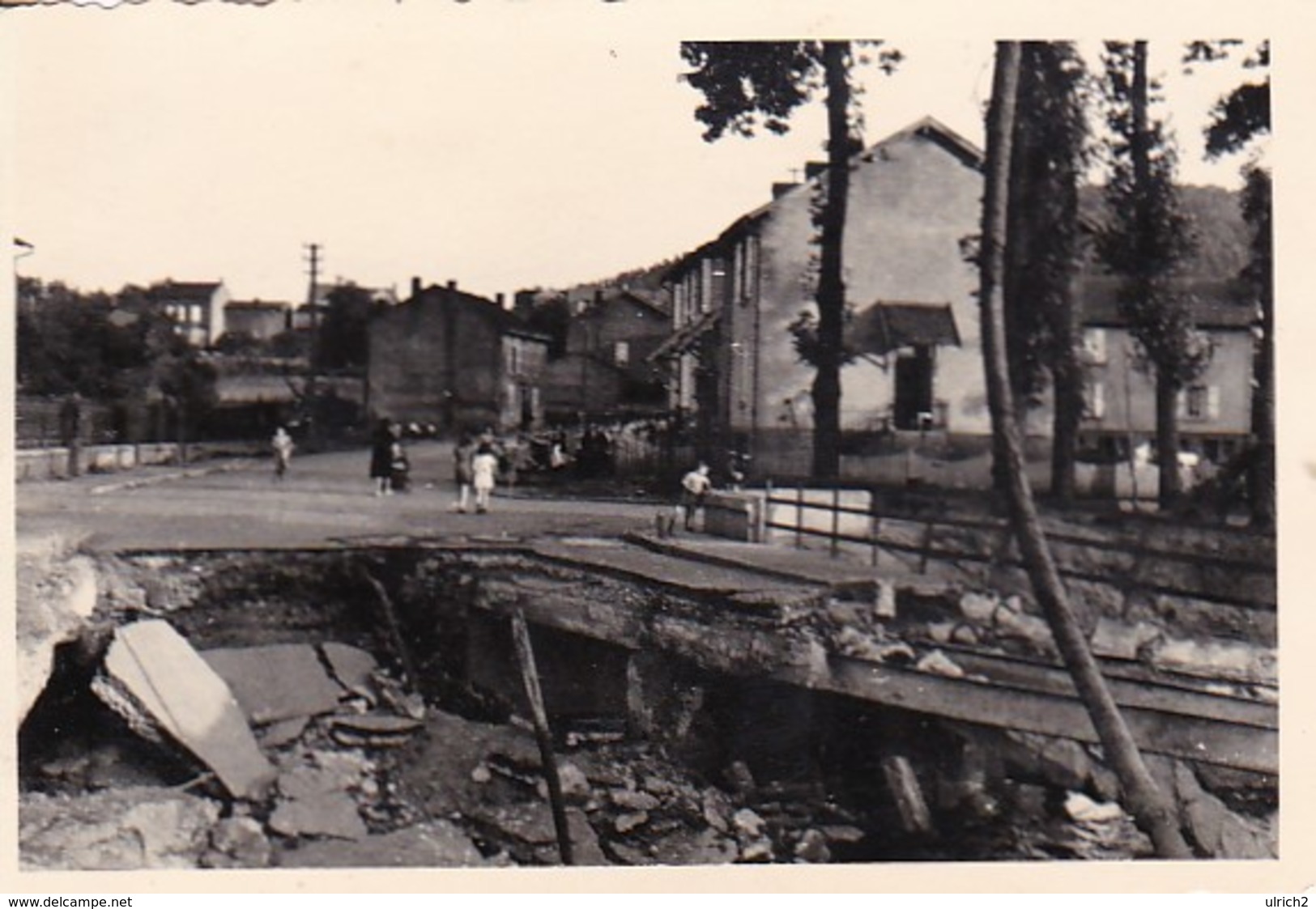 Foto Zerstörte Brücke In Elwangen - 2. WK - 9*6cm  (42541) - Guerra, Militares