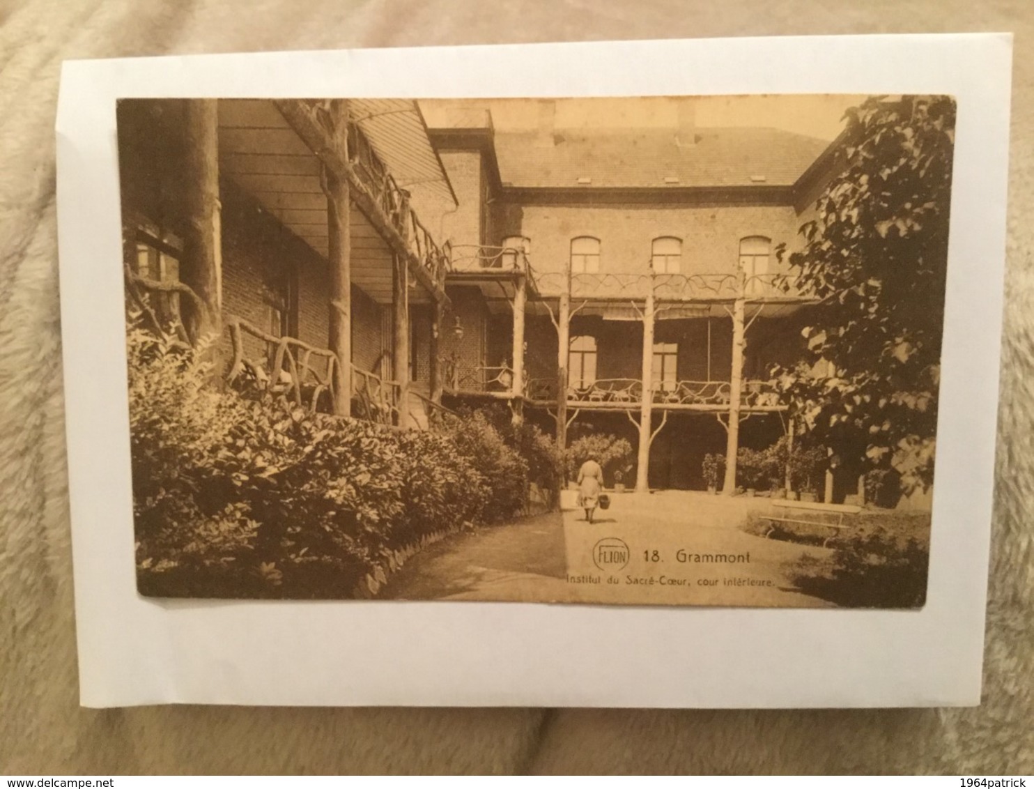 GERAARDSBERGEN 1926 GRAMMONT  INSTITUT DU SACRE COEUR  COUR INTERIEURE - Geraardsbergen