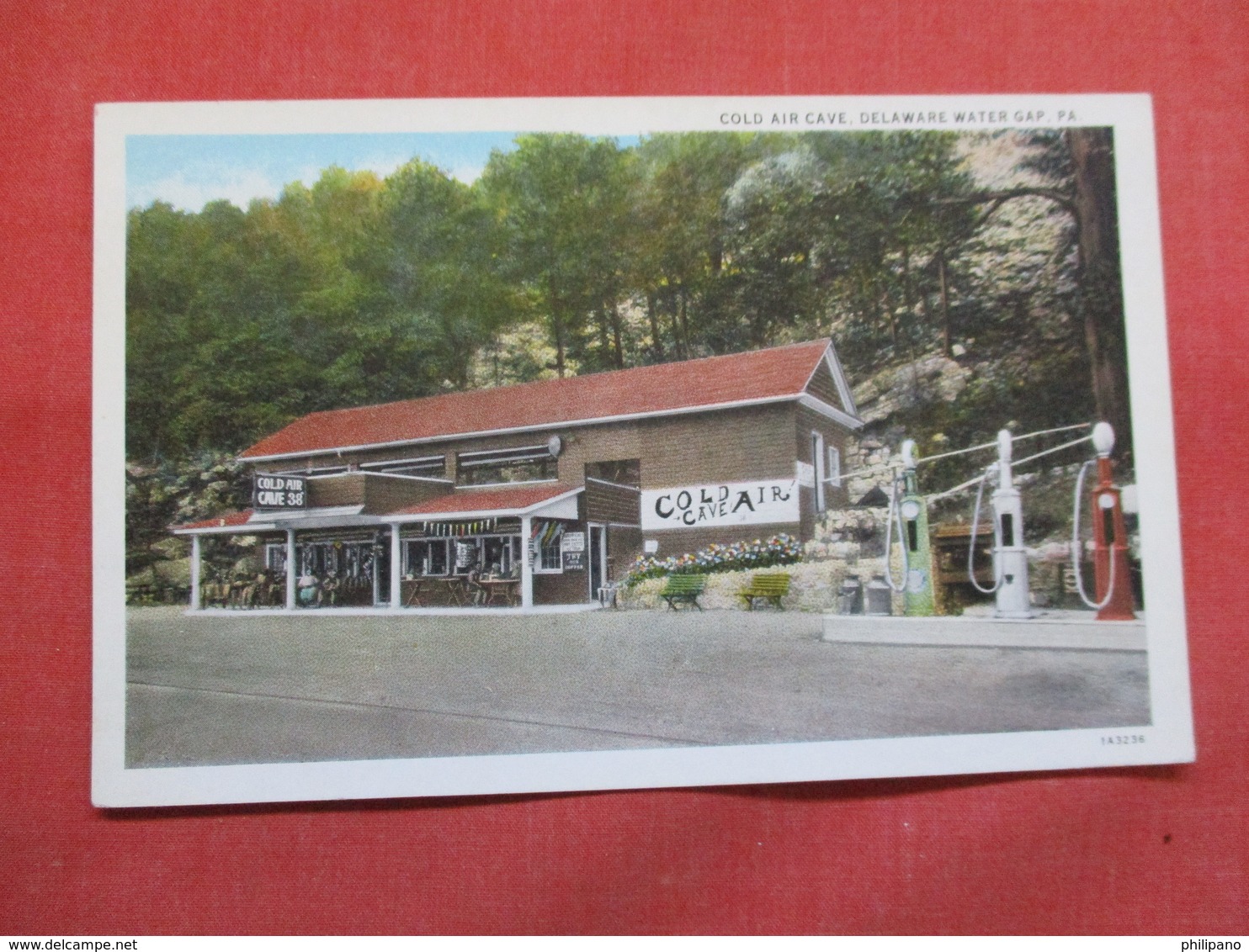 Cold Air Cave  Gas Pumps  Delaware Water Gap Pennsylvania     Ref 3491 - Other & Unclassified
