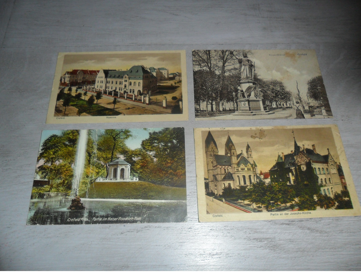 Beau lot de 60 cartes postales d' Allemagne Deutschland  Crefeld  Krefeld        Mooi lot van 60 postkaarten  Duitsland