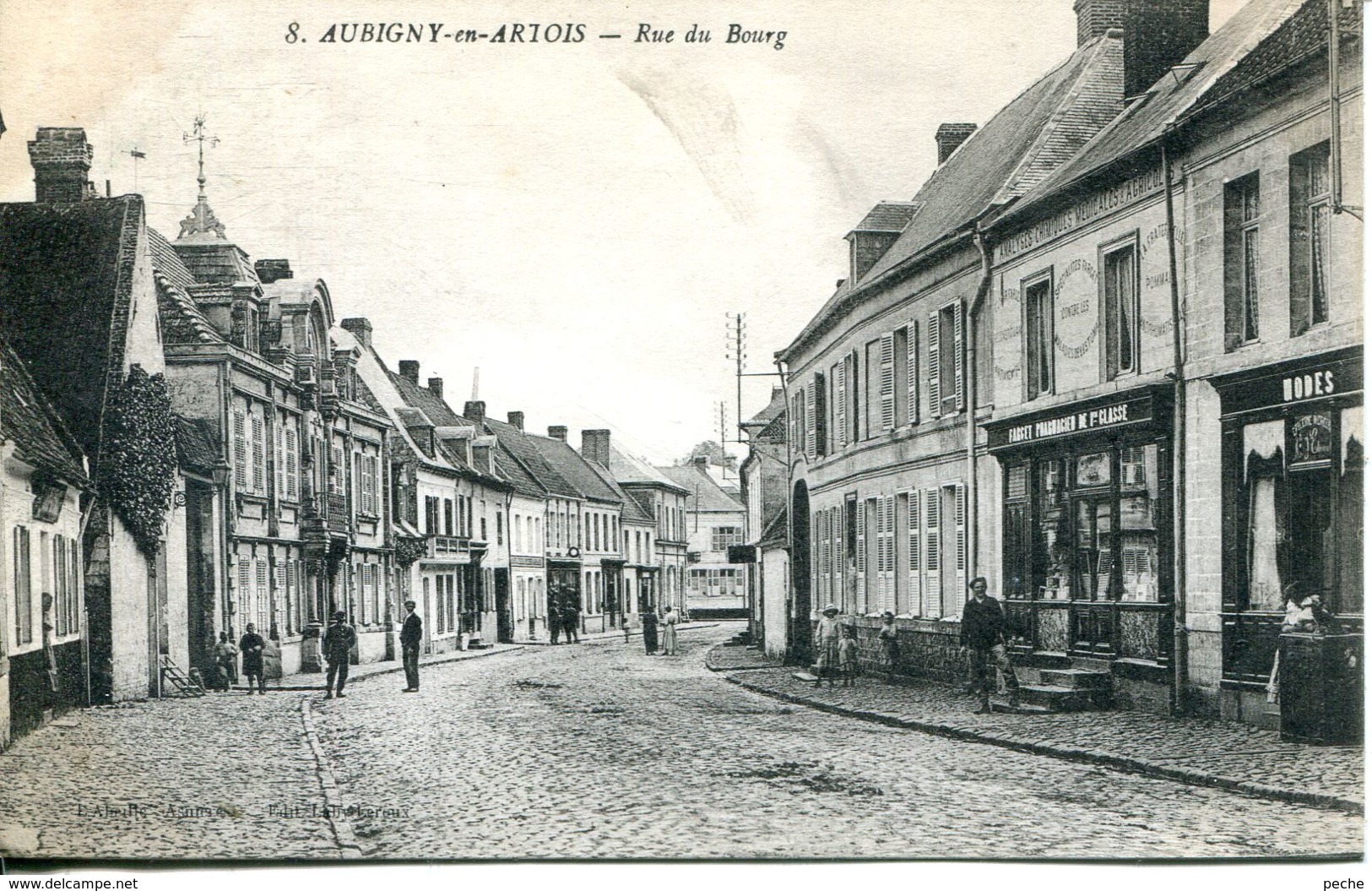 N°74477 -cpa Aubigny En Artois -rue Du Bourg- - Aubigny En Artois