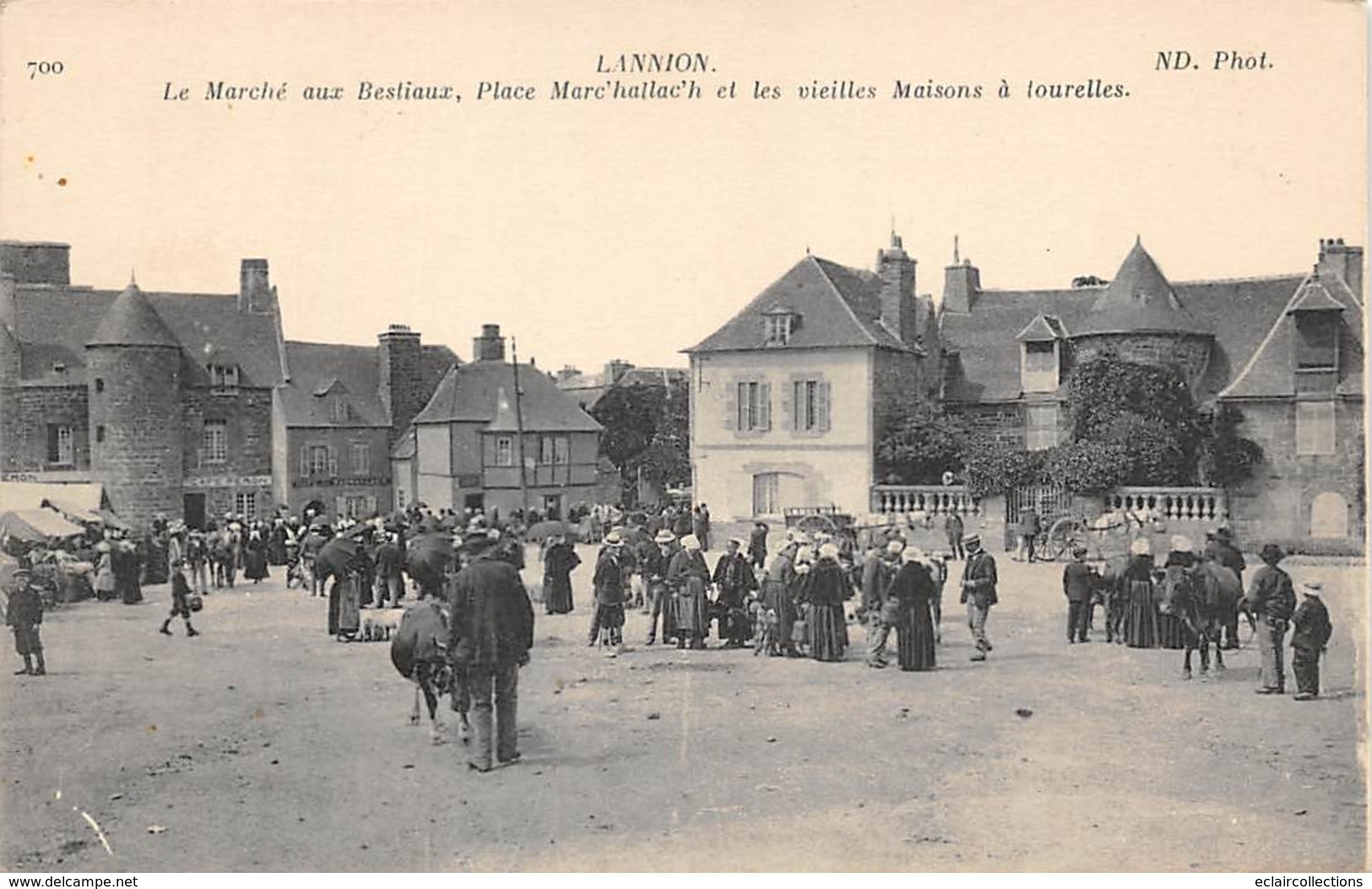 Lannion        22            Le Marché  Aux Bestiaux Place Du Marchallach       (voir Scan) - Lannion