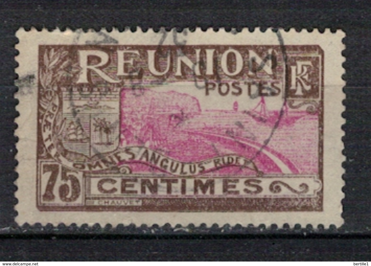 REUNION      N°  YVERT    113   OBLITERE       ( OB   2/38 ) - Used Stamps